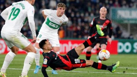 Soi kèo phạt góc Vallecano vs Elche, 2h ngày 4/10