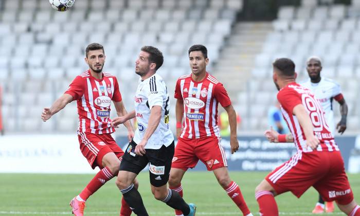 Soi kèo tài xỉu Cluj vs Sepsi hôm nay, 1h ngày 18/10