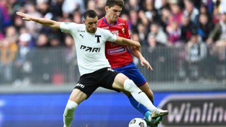 Soi kèo tài xỉu CSKA vs Torpedo hôm nay 0h30 ngày 20/10
