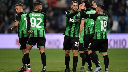 Soi kèo tài xỉu Sassuolo vs Salernitana hôm nay, 20h ngày 2/10