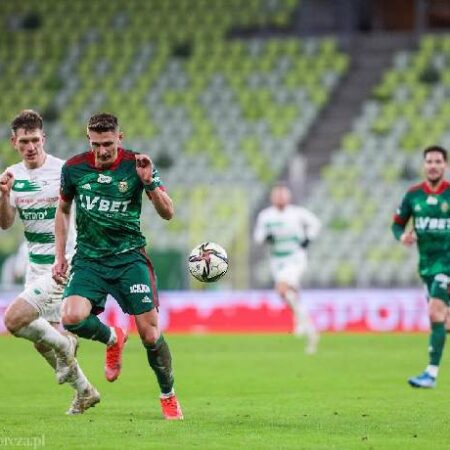 Soi kèo tài xỉu Slask Wroclaw vs Warta Poznan hôm nay, 0h ngày 4/10