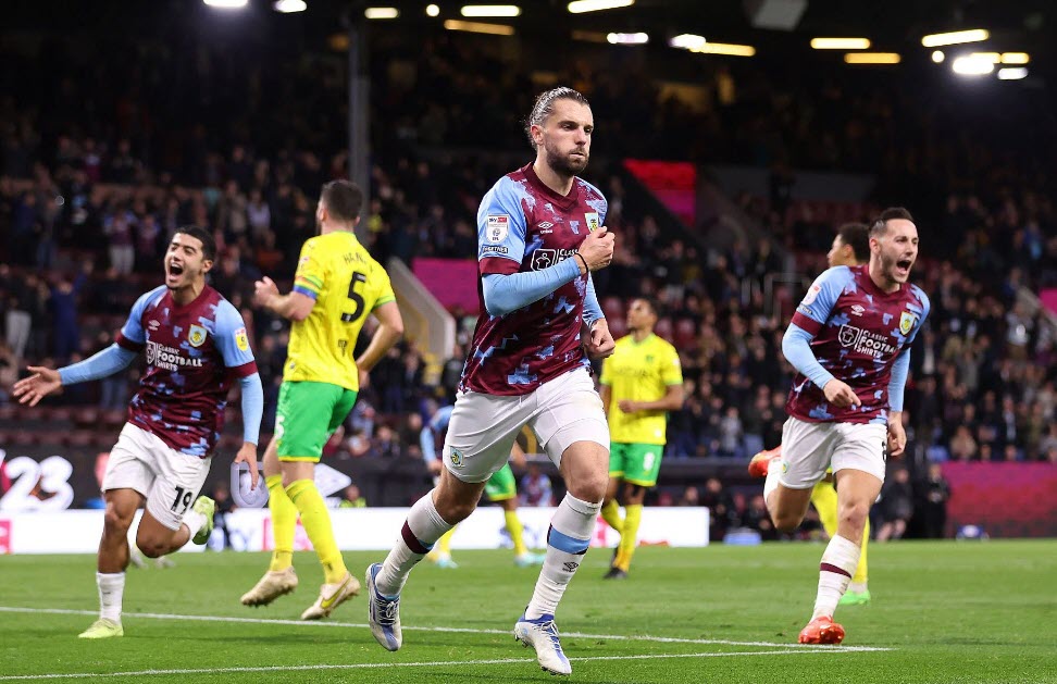 Kèo xiên thơm nhất hôm nay 8/11: Burnley vs Crawley - Ảnh 1