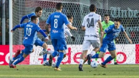 Phân tích kèo hiệp 1 Empoli vs Cremonese, 2h45 ngày 12/11