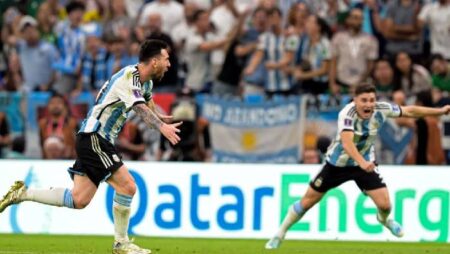 Soi bảng dự đoán tỷ số chính xác Ba Lan vs Argentina, 2h ngày 1/12