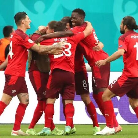 Soi kèo chẵn/ lẻ Thụy Sĩ vs Cameroon, 17h ngày 24/11