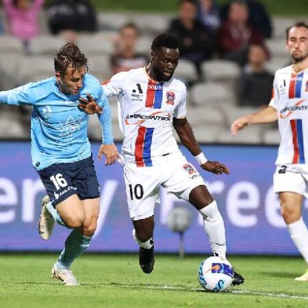 Soi kèo phạt góc Newcastle Jets vs Melbourne City, 13h00 ngày 12/11