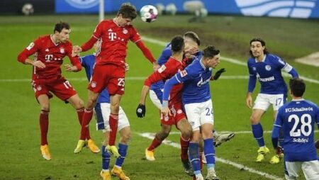 Soi kèo phạt góc Schalke vs Bayern Munich, 0h30 ngày 13/11