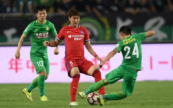 Soi kèo phạt góc Shanghai Shenhua vs Beijing Guoan, 18h ngày 25/11