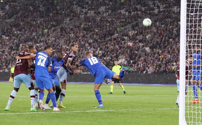 Soi kèo phạt góc Steaua Bucuresti vs West Ham, 3h ngày 4/11