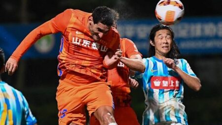 Soi kèo phạt góc Wuhan vs Guangzhou City, 14h30 ngày 8/11