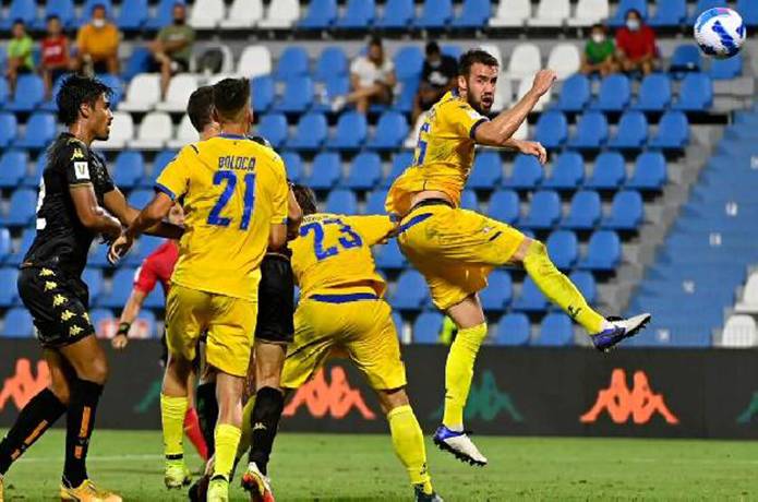 Soi kèo tài xỉu Ascoli vs Frosinone hôm nay, 2h30 ngày 12/11