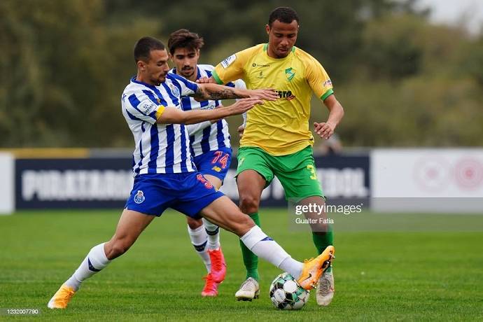 Soi kèo tài xỉu Mafra vs Porto hôm nay, 3h45 ngày 9/11