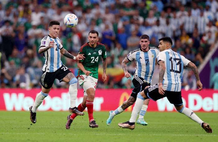 Trận Ba Lan vs Argentina (2h 1/12) kèo trên chấp mấy trái?