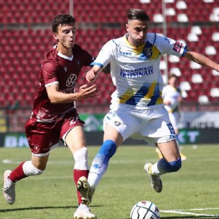 Nhận định kèo Reggina vs Frosinone, 21h ngày 8/12