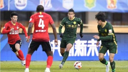 Soi kèo phạt góc Hebei vs Beijing Guoan, 14h00 ngày 10/12