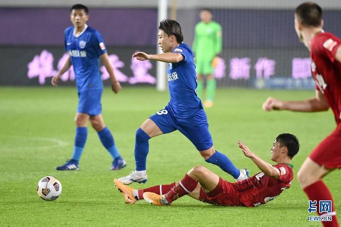 Soi kèo phạt góc Henan Songshan vs Chengdu Rongcheng, 18h30 ngày 5/12