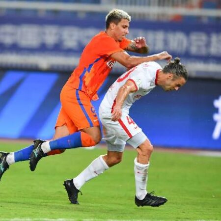 Soi kèo phạt góc Wuhan Three Towns vs Shandong Taishan, 18h30 ngày 9/12