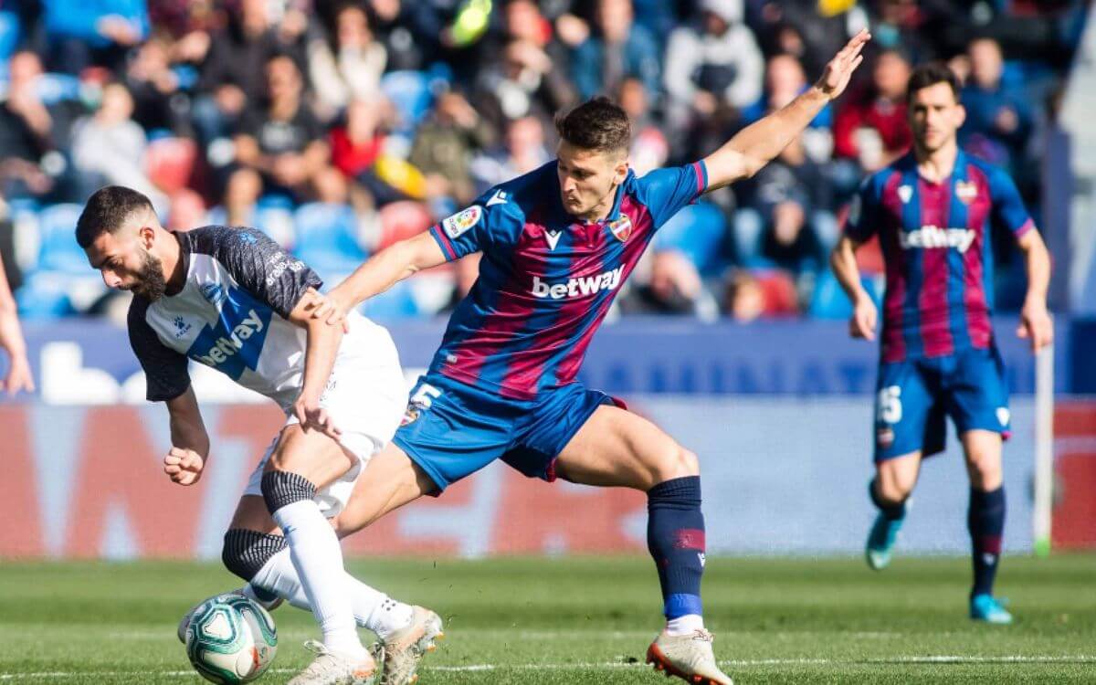 Dự đoán Levante vs Real Madrid lúc 21h ngày 4/10/2020 soi-keo-levante-vs-real-madrid-luc-21h-ngay-4-10-2020